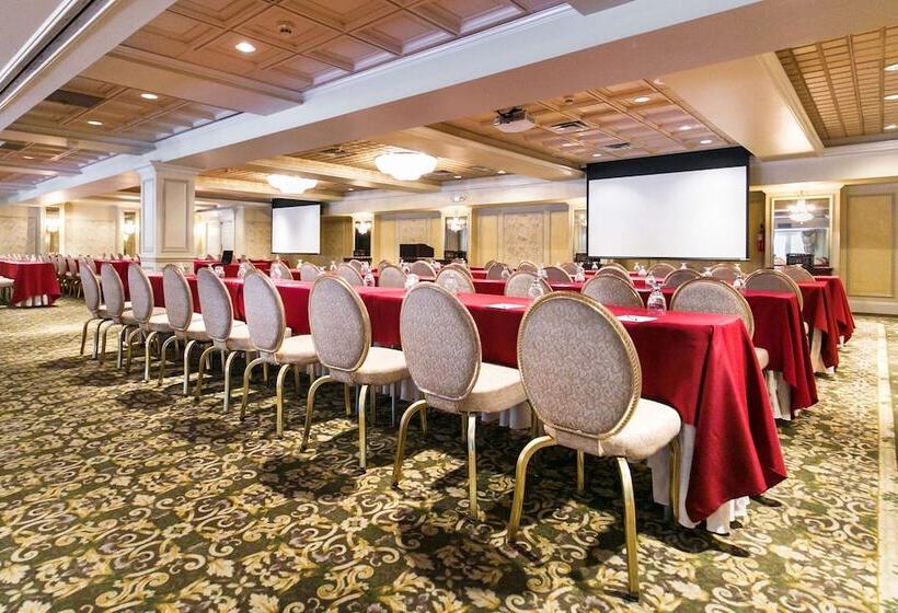 Hotelli Olde Mill Inn