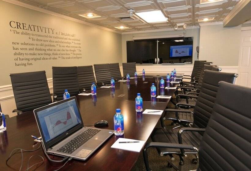 Hotelli Olde Mill Inn