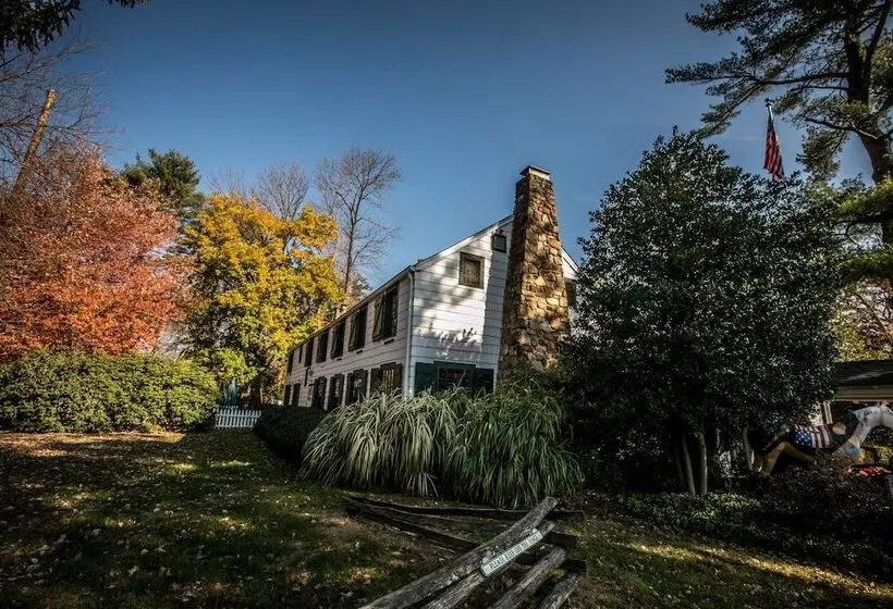 ホテル Olde Mill Inn