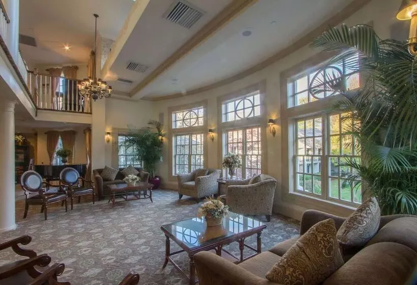 ホテル Olde Mill Inn