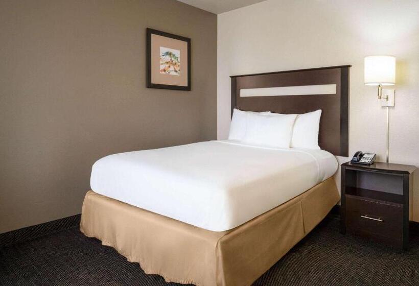 בית מלון כפרי Travelodge By Wyndham Dexter