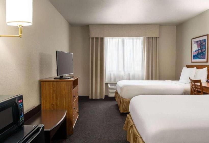 בית מלון כפרי Travelodge By Wyndham Dexter