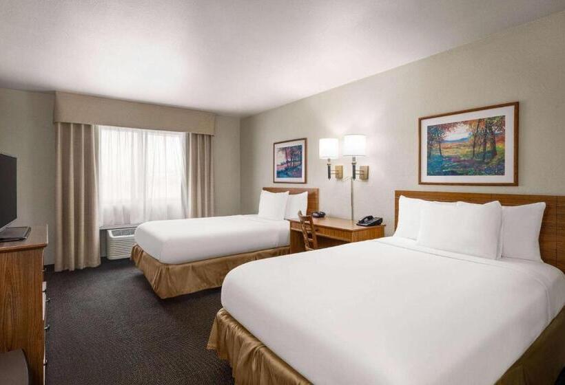 בית מלון כפרי Travelodge By Wyndham Dexter