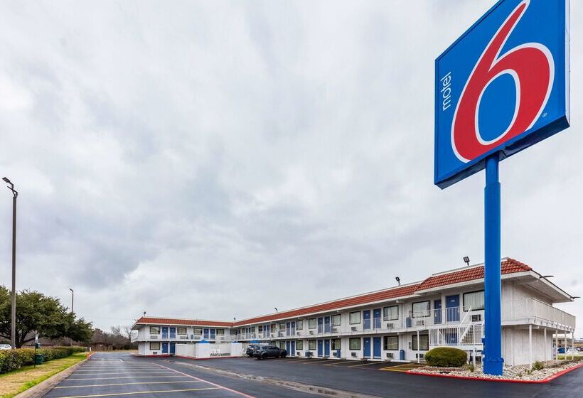 Motel 6north Richland Hills, Tx