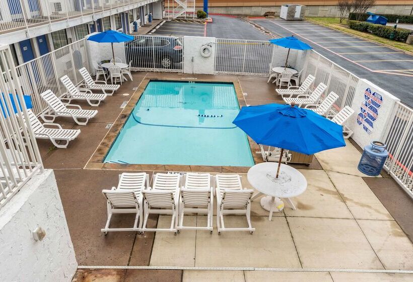 Motel 6north Richland Hills, Tx