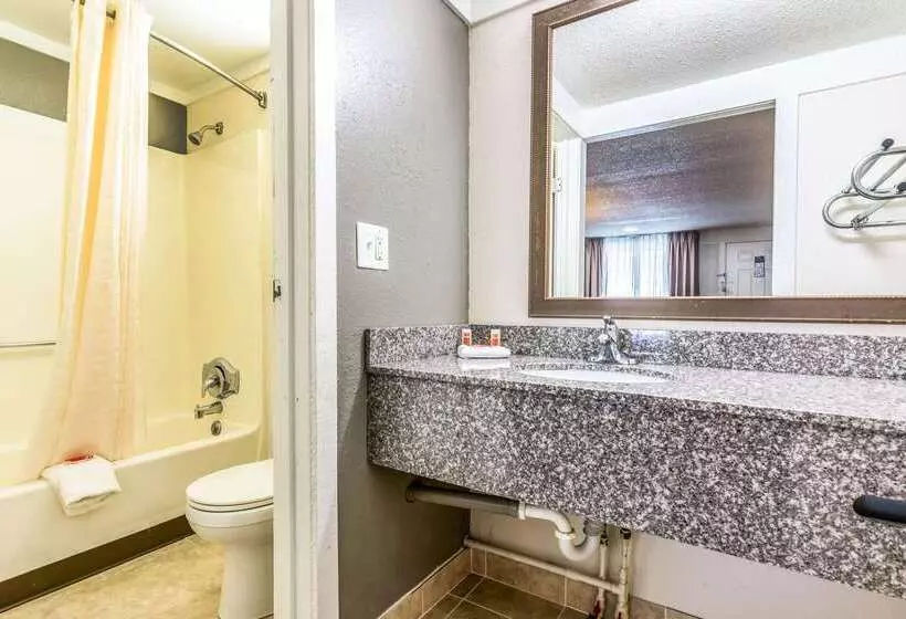 모텔 Econo Lodge   Gastonia