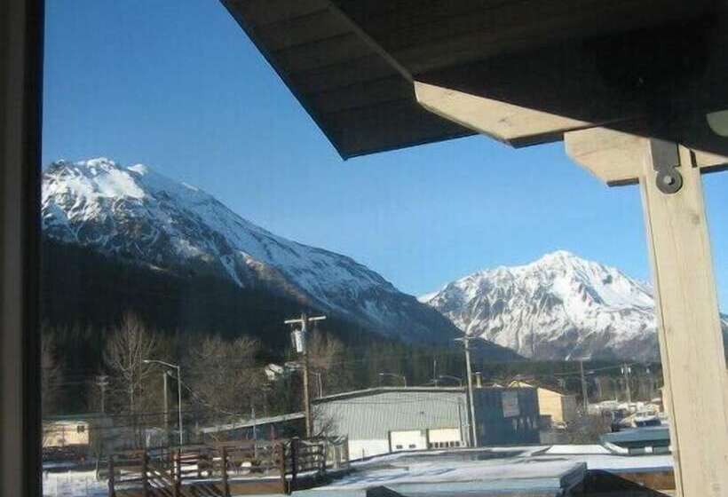 מוטל Murphy's Alaskan Inn