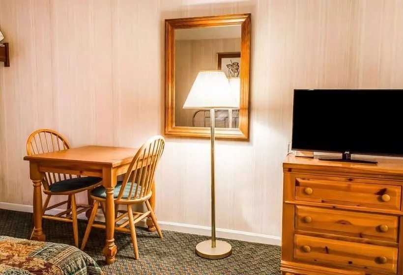 مُتل Rodeway Inn Akron