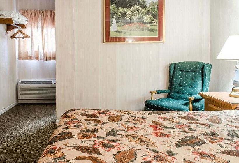 فندق على الطريق Rodeway Inn Akron