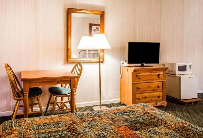 فندق على الطريق Rodeway Inn Akron