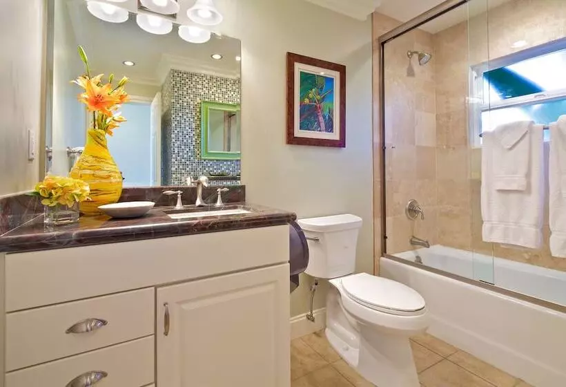 Ocean Palms Beach Resort