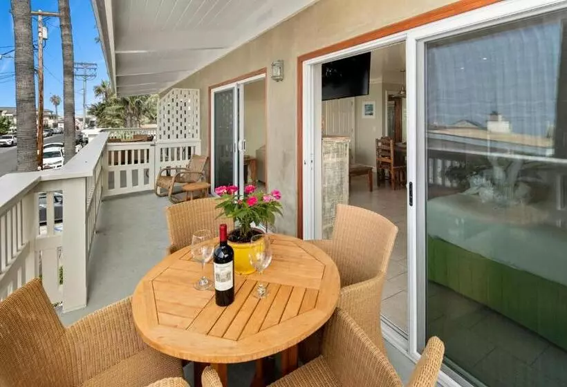 Ocean Palms Beach Resort