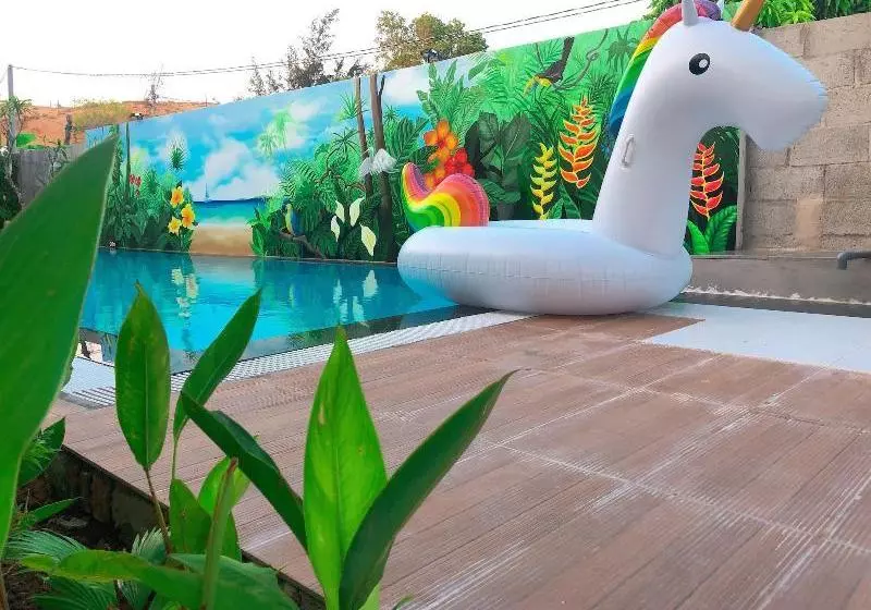 پانسیون Cu Ba House  Homestay Mui Ne