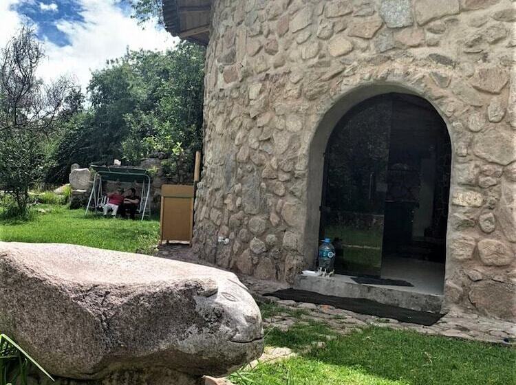 Пансион Illawasi Sacred Valley Lodge