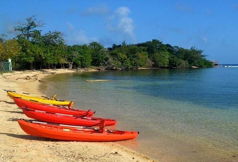 Calabash Bight Resort