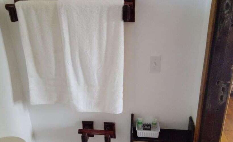 Calabash Bight Resort