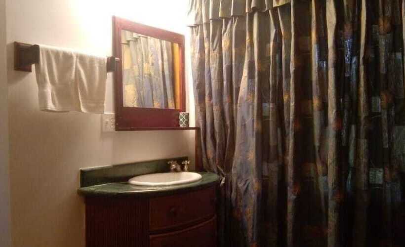 Calabash Bight Resort