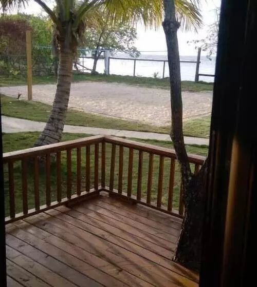 Calabash Bight Resort