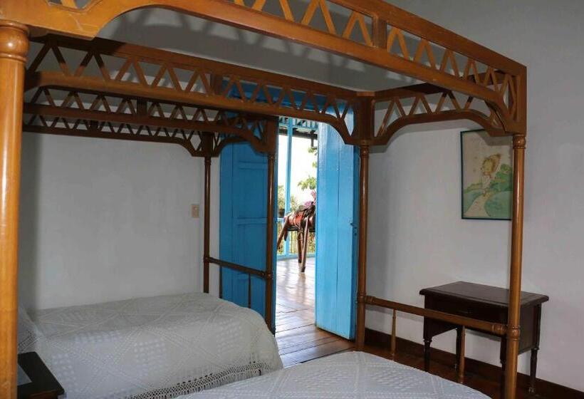 Casa Hotel El Compadre