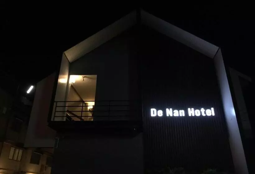 ホテル De Nan