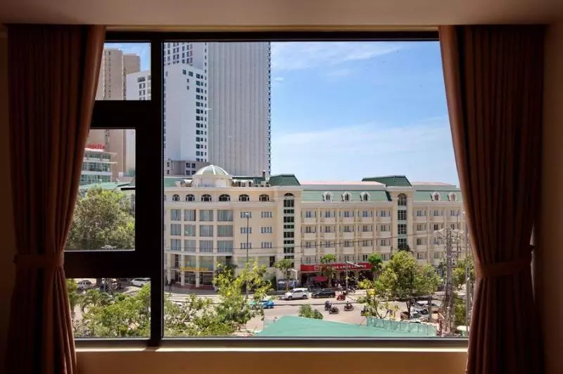 Harvey Hotel & Apartments