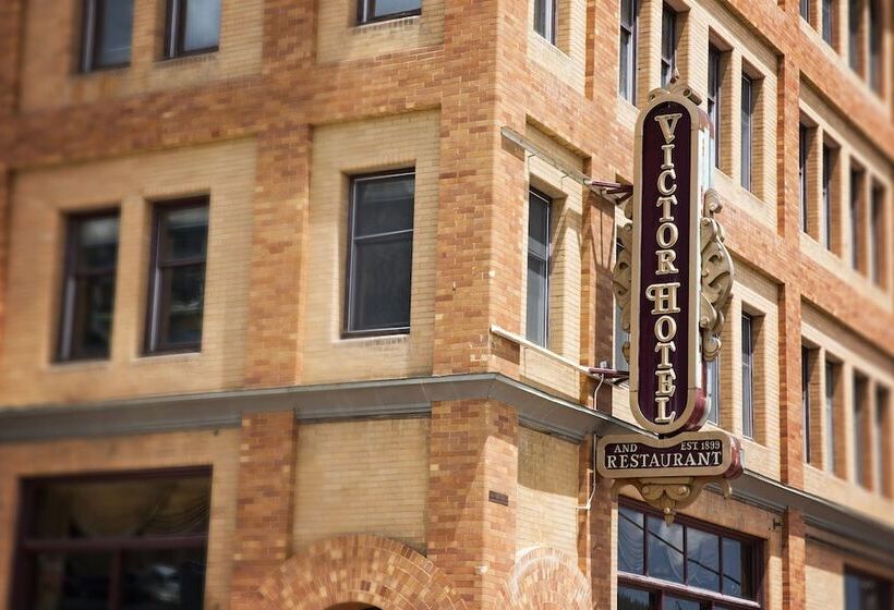 فندق The Victor