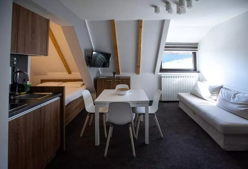 پانسیون Apartments Suncani Vrhovi Kopaonik