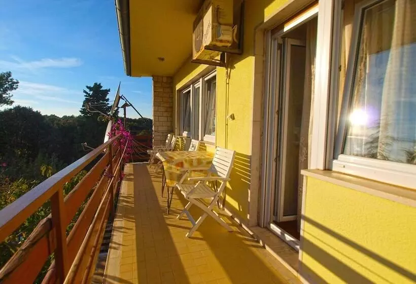 Apartments Marija 1198