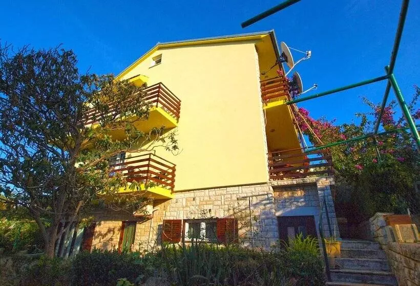 Apartments Marija 1198