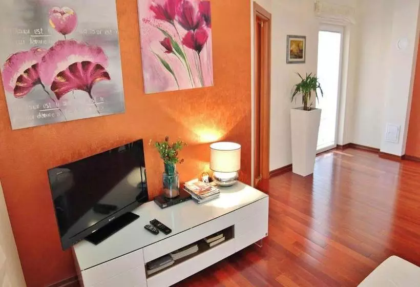 Apartment Gaga