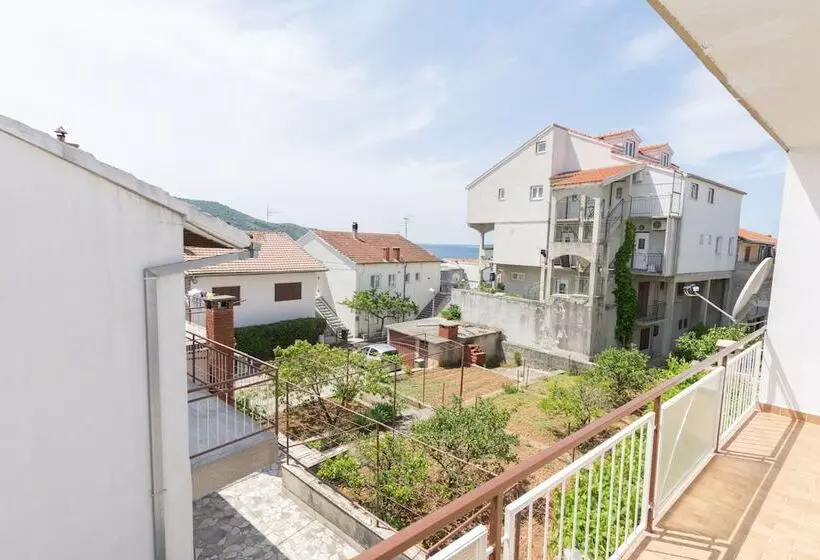 Apartments Visnja