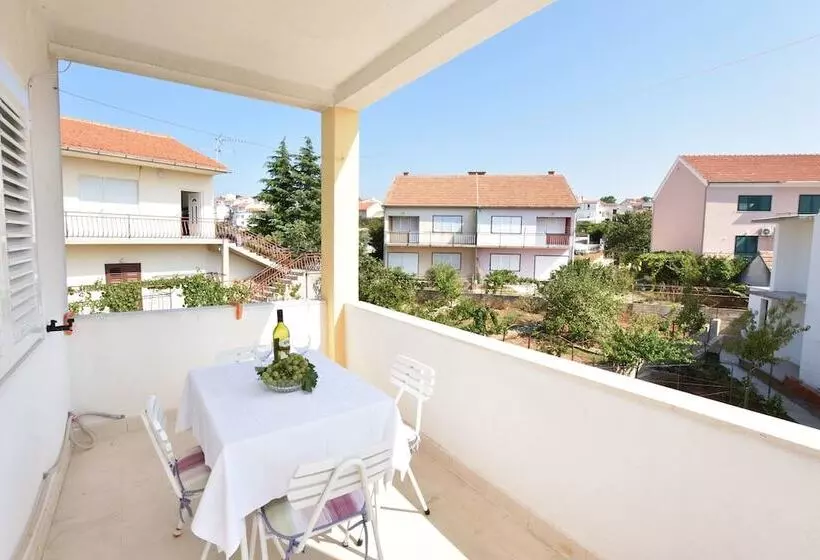 Apartments Visnja