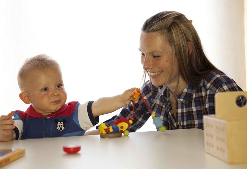 בית מלון כפרי Tata O Family Spa & Resort