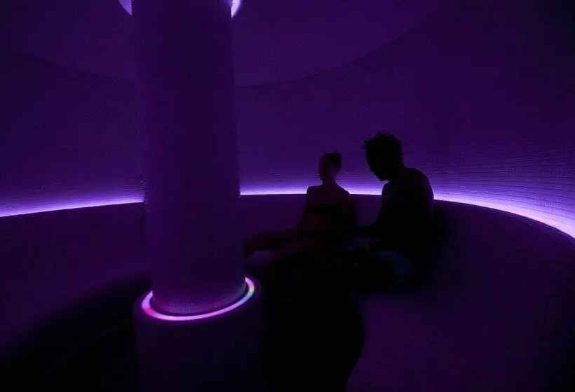 Hotelli Tata O Family Spa & Resort