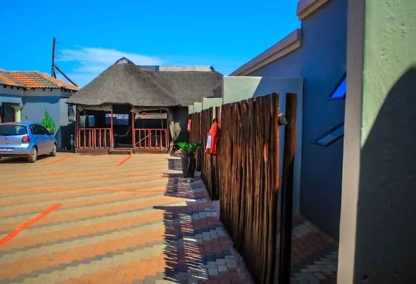 Majatalo Thavhani Guest House