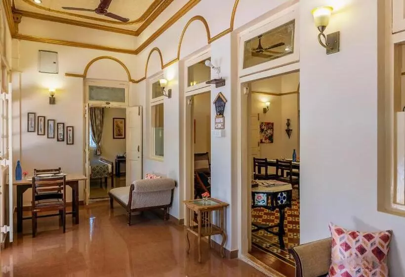 تختخواب و صبحانه Il Palazzo Villas