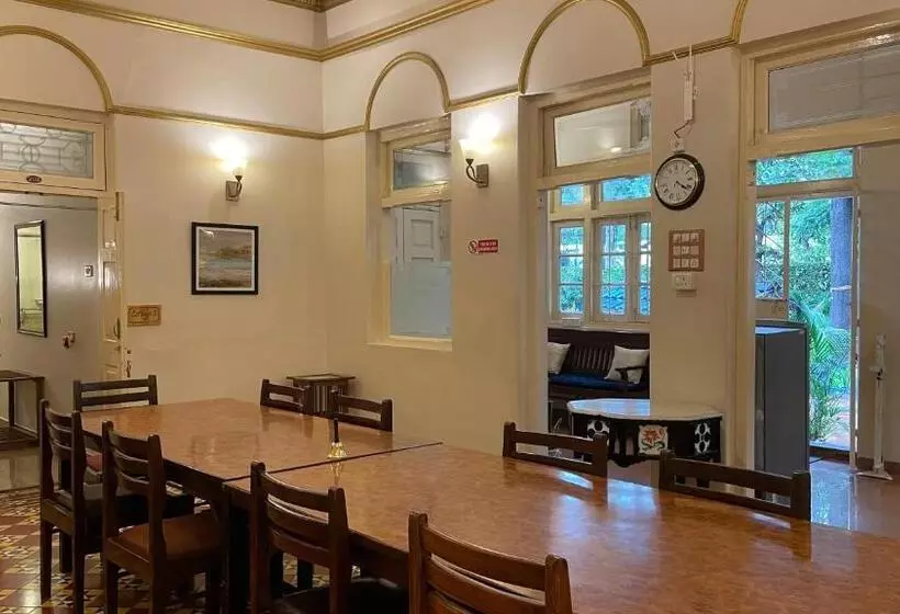 تختخواب و صبحانه Il Palazzo Villas
