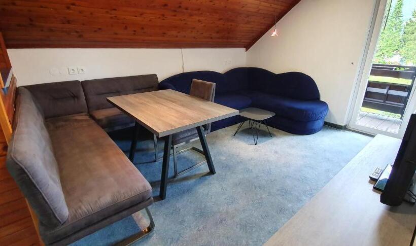 פנסיון Apartments And Rooms Milena