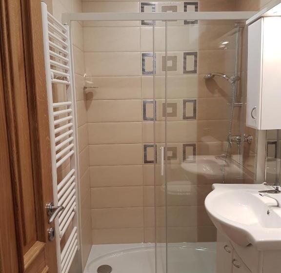 פנסיון Apartments And Rooms Milena