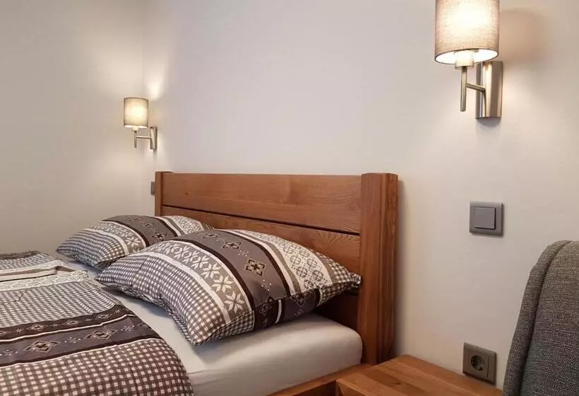 پانسیون Apartments And Rooms Milena