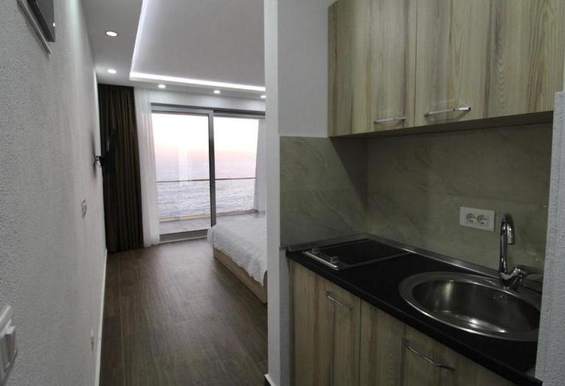 پانسیون Apartments Komina