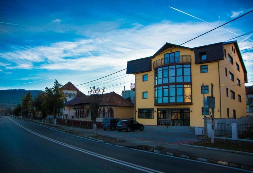 هتل Pensiunea El Ryo