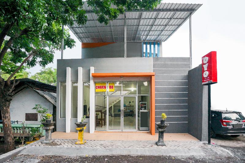 Hotell Oyo 2489 Choco 88 Residence