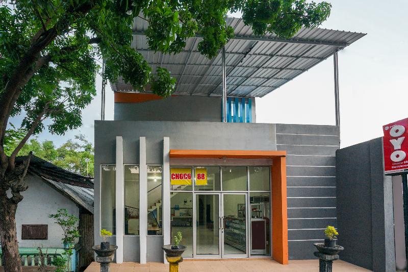 Hotell Oyo 2489 Choco 88 Residence