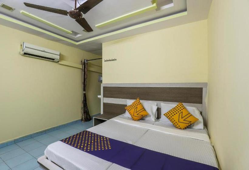 酒店 Spot On 62662 Shree Varai Krupa Guest House