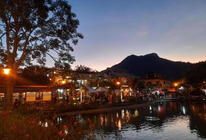 Pansiyon Pousada Verde & Rio Lumiar