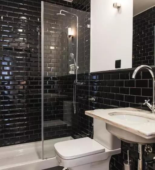 پانسیون The Twenties