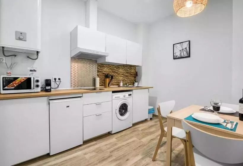 پانسیون Umihouse Apartamentos Centro Alicante