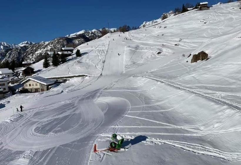 هاستل Locanda Ristorante Bar Del Lago