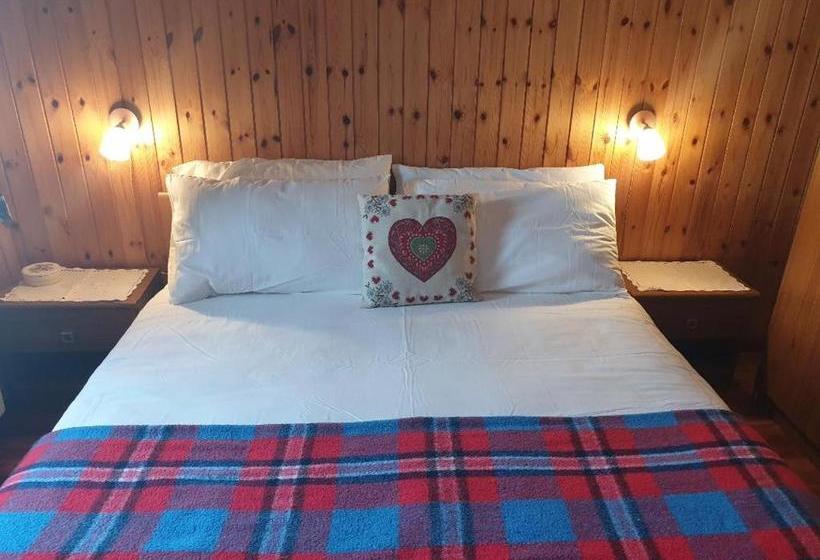 هاستل Locanda Ristorante Bar Del Lago